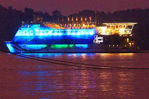 Alleppey Houseboat