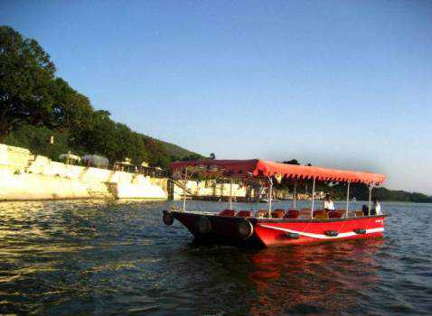 Alleppey Houseboat